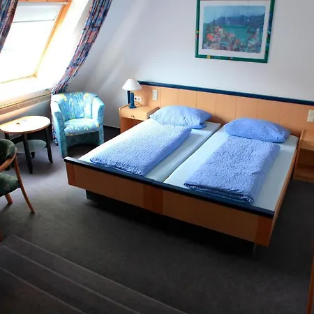 Boelke 3*